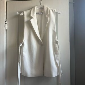 Zara Cream Sleeveless Blazer Vest with Side Buckles